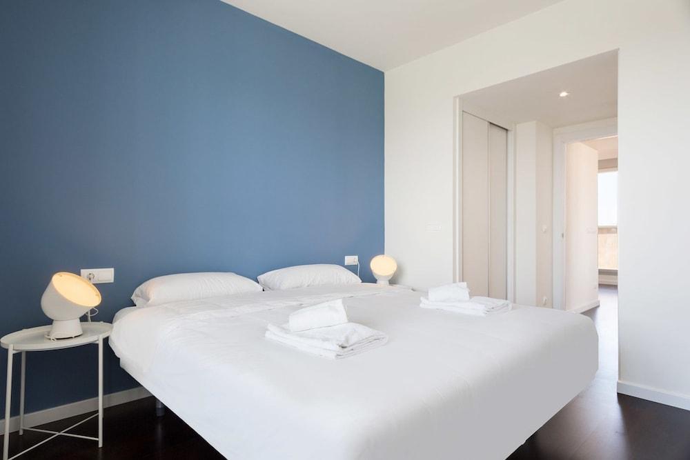 Olala Port Forum Apartments Sant Adria de Besos Ngoại thất bức ảnh