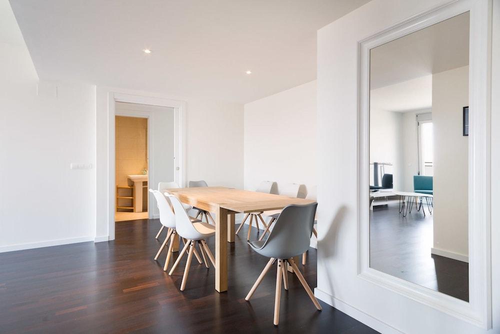 Olala Port Forum Apartments Sant Adria de Besos Ngoại thất bức ảnh