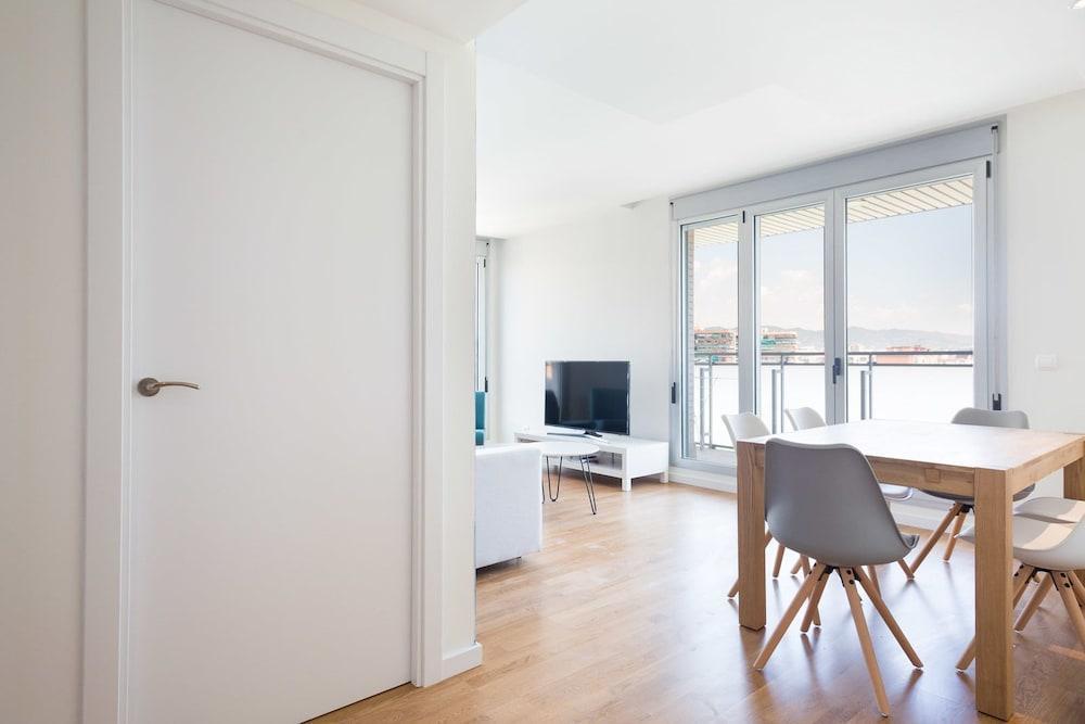 Olala Port Forum Apartments Sant Adria de Besos Ngoại thất bức ảnh