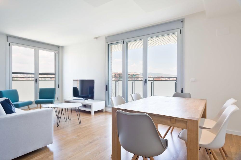 Olala Port Forum Apartments Sant Adria de Besos Ngoại thất bức ảnh
