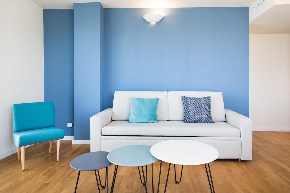 Olala Port Forum Apartments Sant Adria de Besos Ngoại thất bức ảnh
